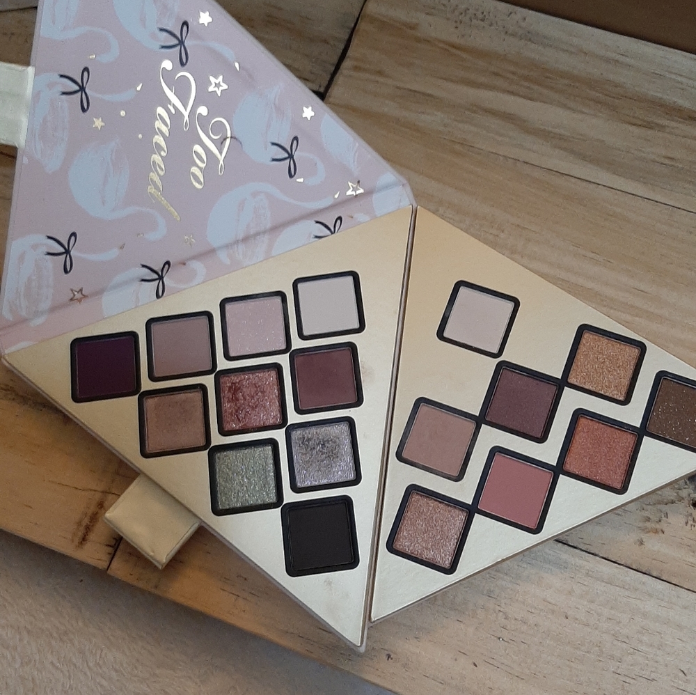 Too faced eyeshadow palettes